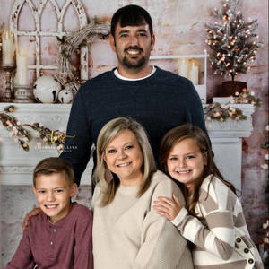 Meet your Posher, Holly